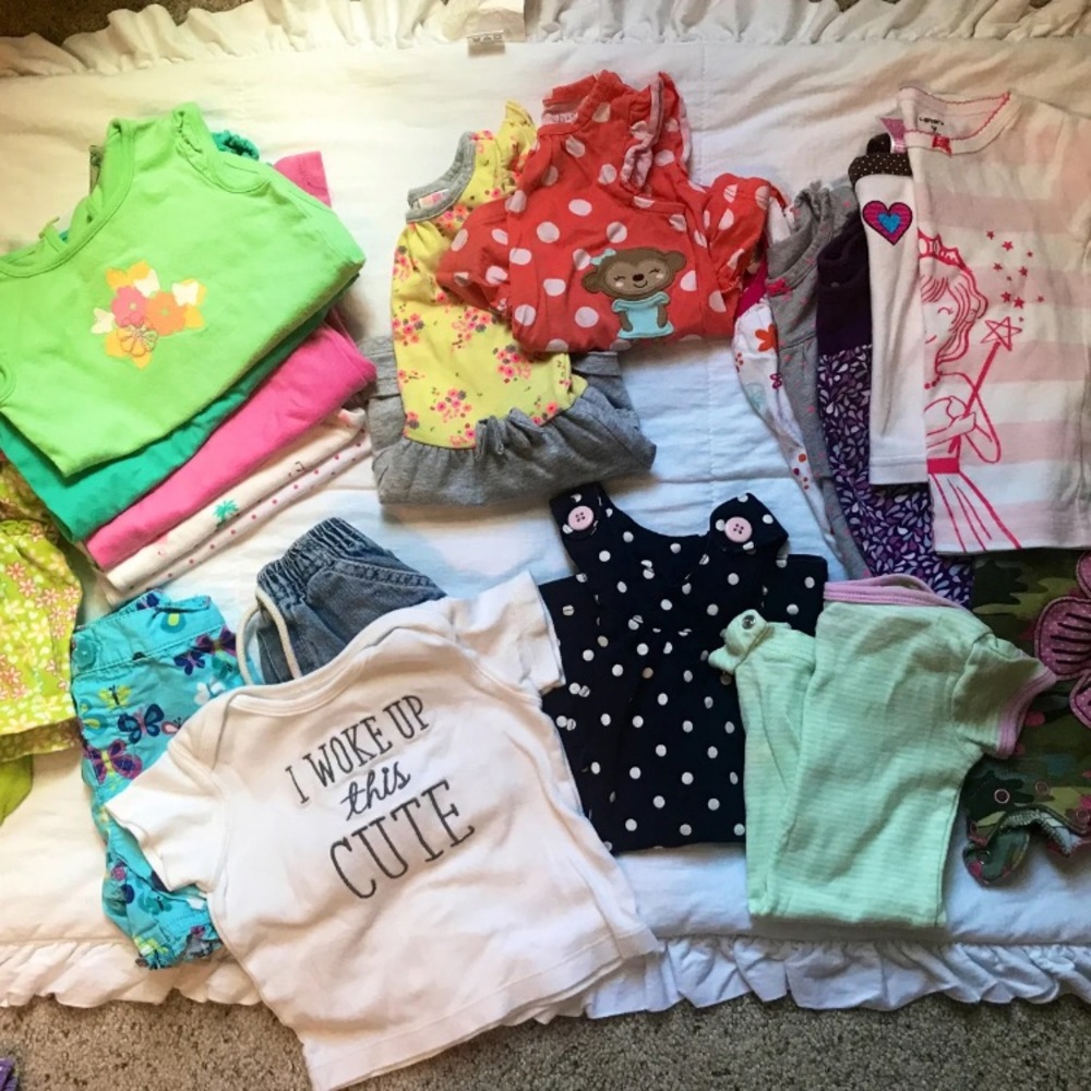 Baby girl clothing lot 6-9 month